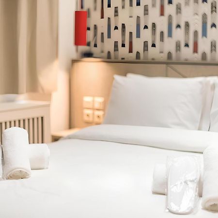 Int13 Via De Filippi Hotel Olbia Kültér fotó